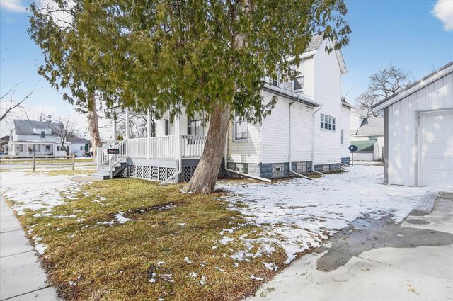 1133 Pine Street, Port Huron, MI 48060