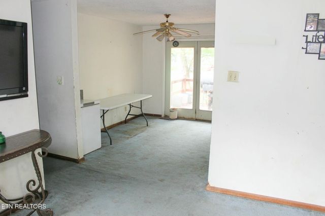 6521 Red Ash Rd, Knoxville, TN 37918