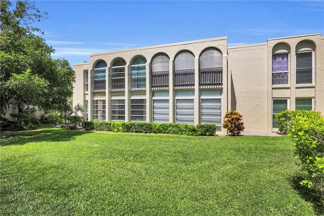 835 18th Street 608, Vero Beach, FL 32960