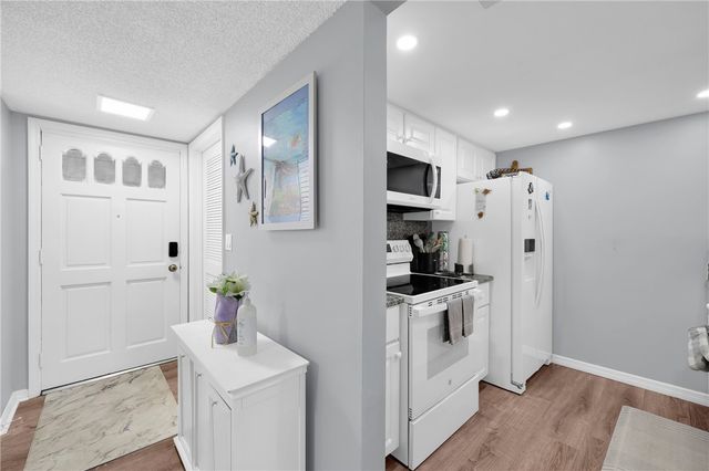 835 18th Street 608, Vero Beach, FL 32960