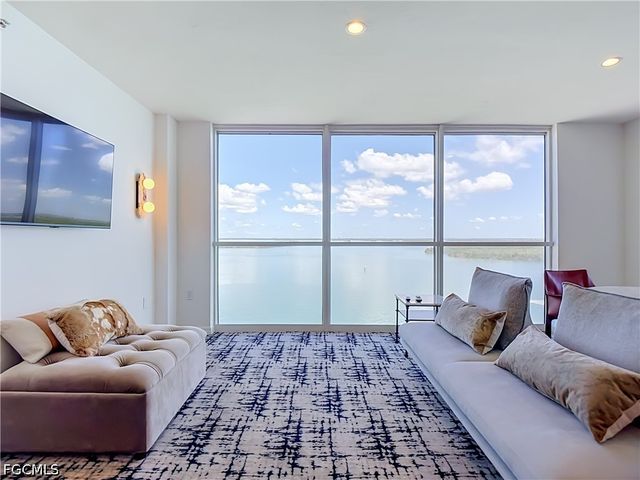 8771 Estero BLVD 904, Fort Myers Beach, FL 33931