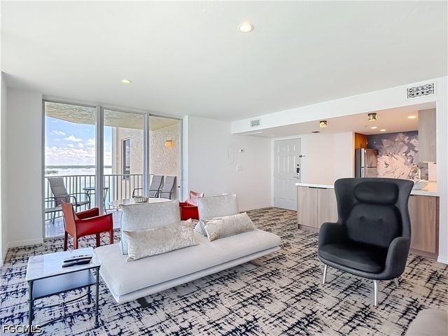 8771 Estero BLVD 904, Fort Myers Beach, FL 33931