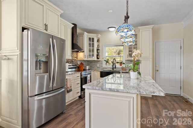 15 Kylie Grace Lane, Candler, NC 28715
