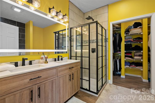 15 Kylie Grace Lane, Candler, NC 28715