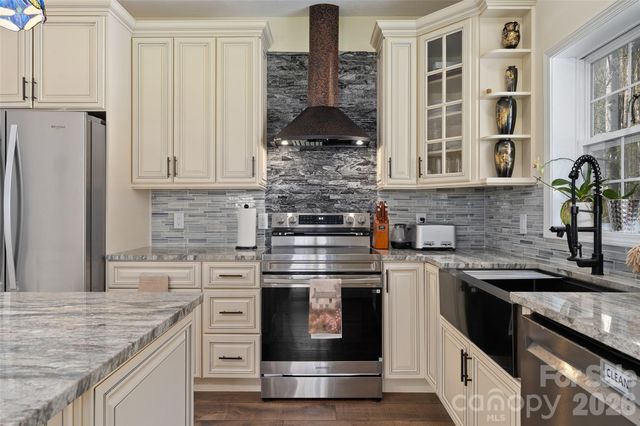 15 Kylie Grace Lane, Candler, NC 28715