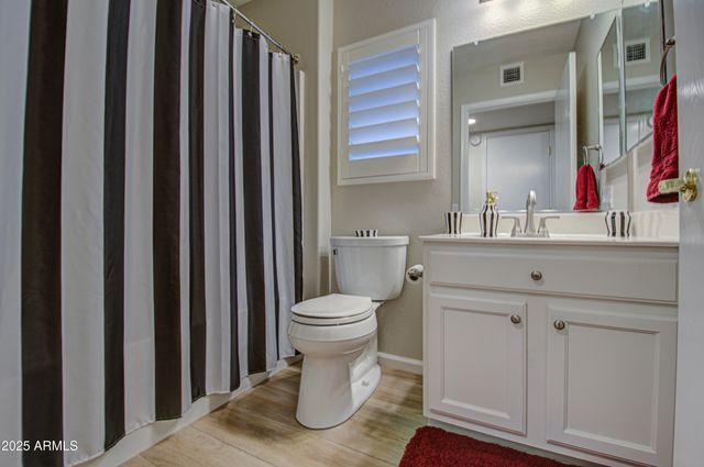 16118 W Vista N Drive, Sun City West, AZ 85375