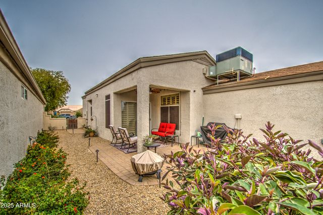 16118 W Vista N Drive, Sun City West, AZ 85375