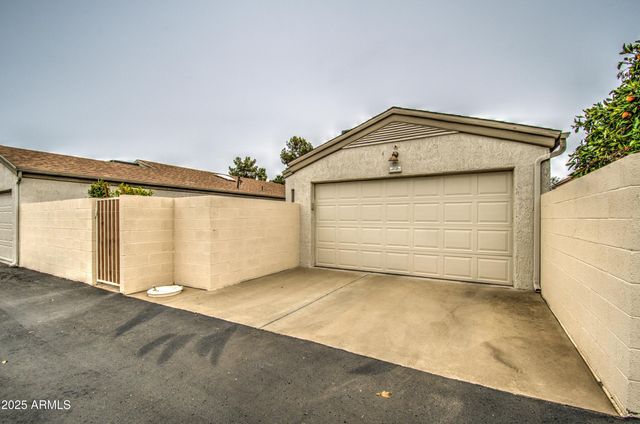 16118 W Vista N Drive, Sun City West, AZ 85375