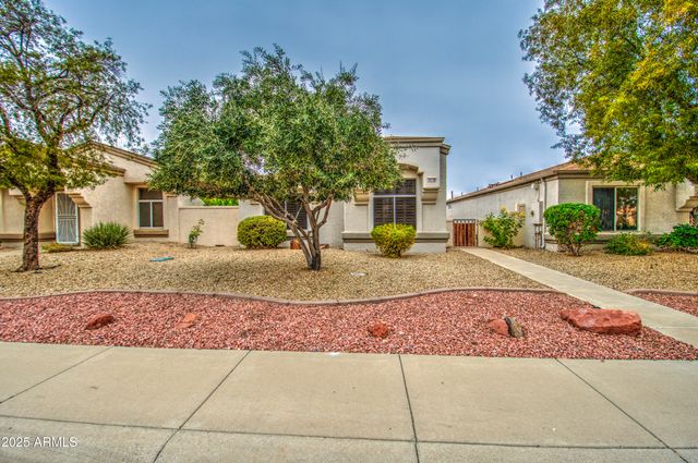 16118 W Vista N Drive, Sun City West, AZ 85375