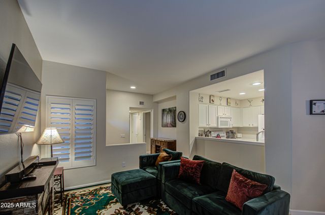 16118 W Vista N Drive, Sun City West, AZ 85375