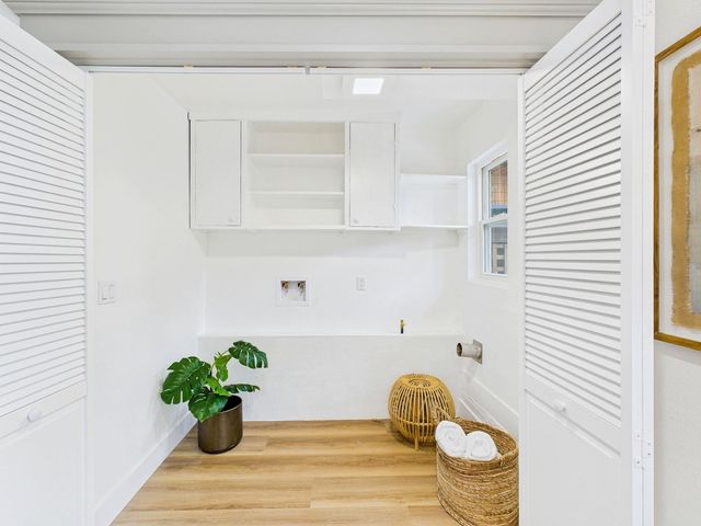 17658 Garland Ct, Castro Valley, CA 94546