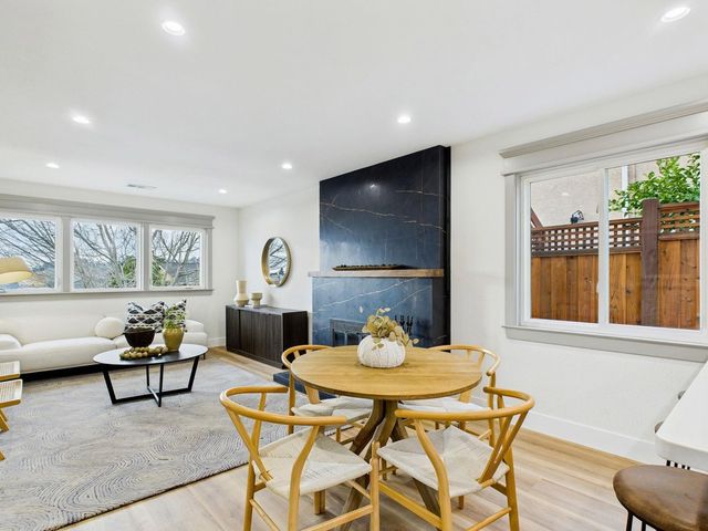 17658 Garland Ct, Castro Valley, CA 94546