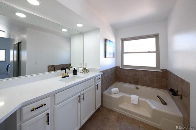 16075 E Lehigh Circle, Aurora, CO 80013