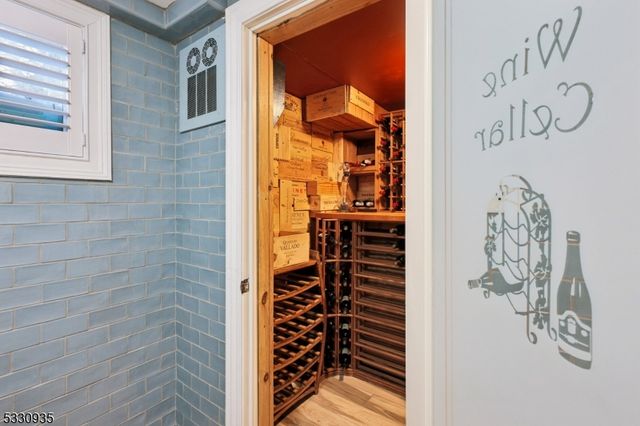 112 Wyoming Ave, Maplewood Twp., NJ 07040