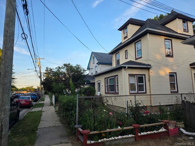 22 Webb Avenue, Hempstead, NY 11550