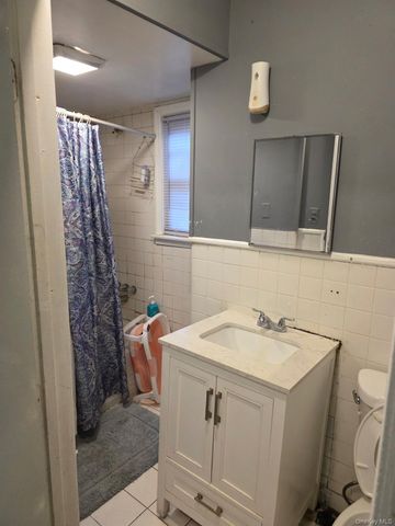 22 Webb Avenue, Hempstead, NY 11550