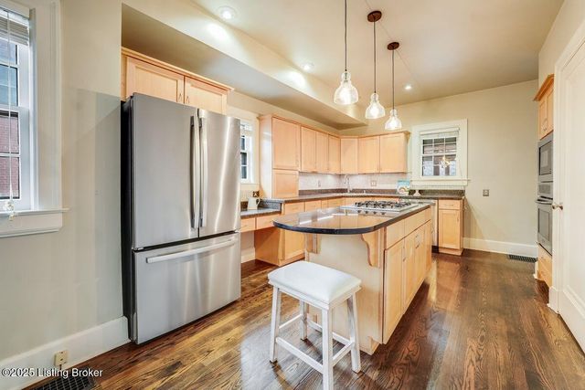 1285 Royal Ave, Louisville, KY 40204