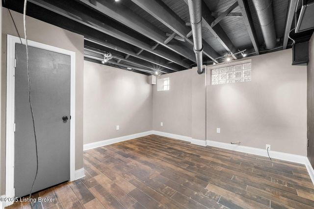 1285 Royal Ave, Louisville, KY 40204