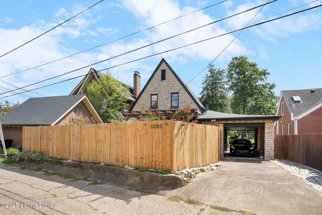 1285 Royal Ave, Louisville, KY 40204