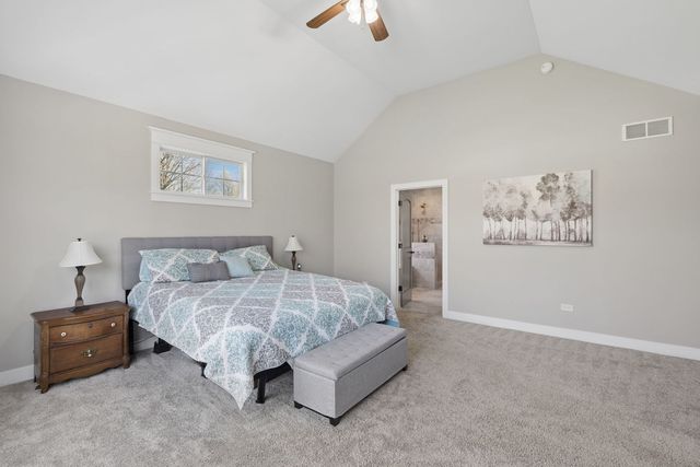 15919 Burr Oak Road, Plano, IL 60545