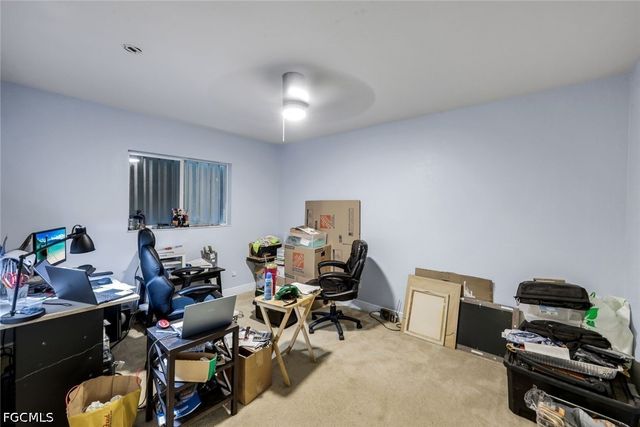 410 SW 7th CT, Cape Coral, FL 33991