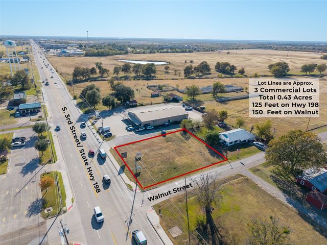 602 S 3rd Street, Mabank, TX 75147