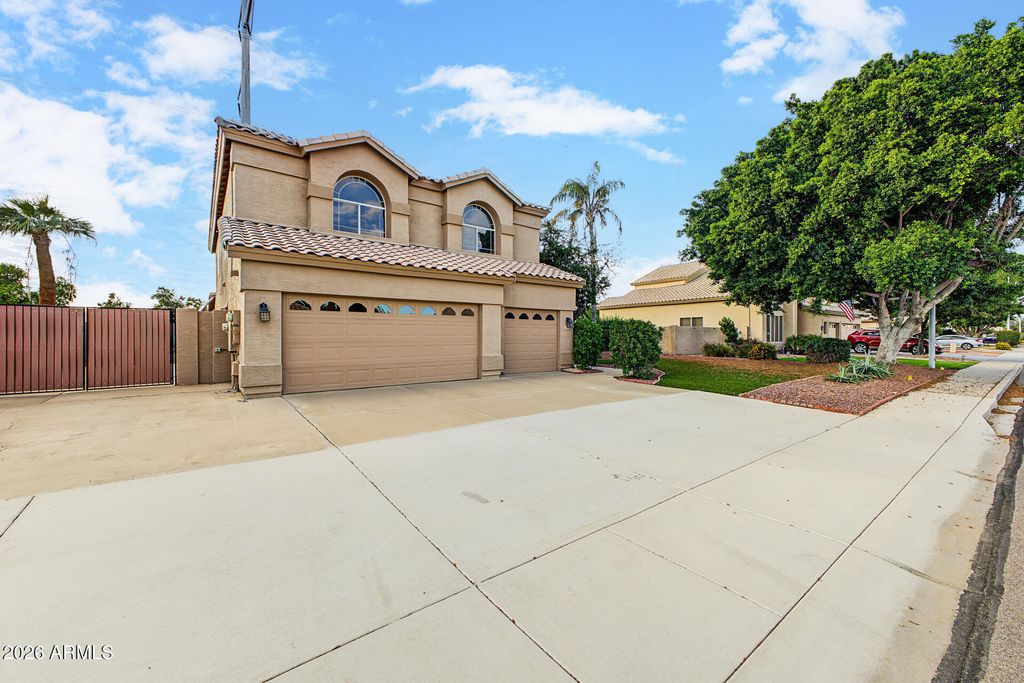 1172 N MCKEMY Avenue, Chandler, AZ 85226 — photo 2