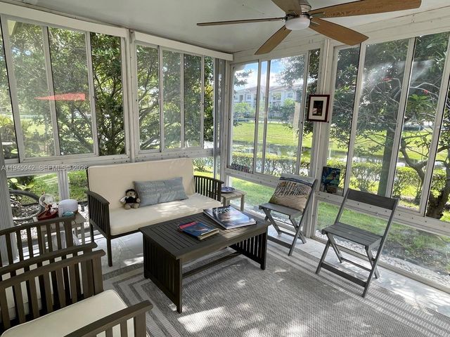 9065 Thunderbird Dr, Coral Springs, FL 33065