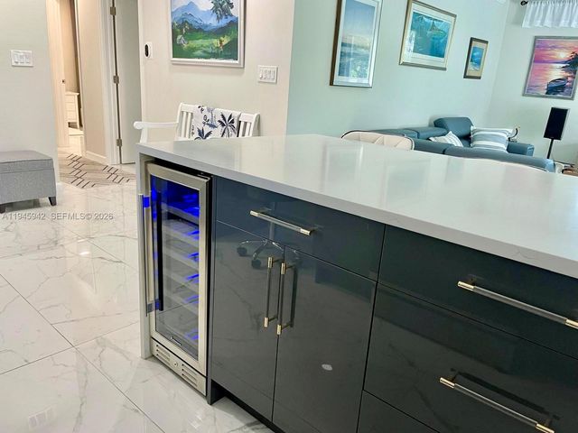 9065 Thunderbird Dr, Coral Springs, FL 33065