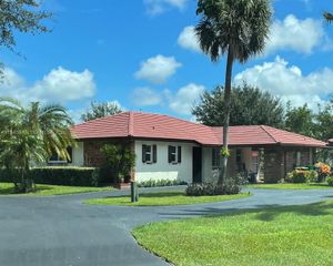 9065 Thunderbird Dr, Coral Springs, FL 33065