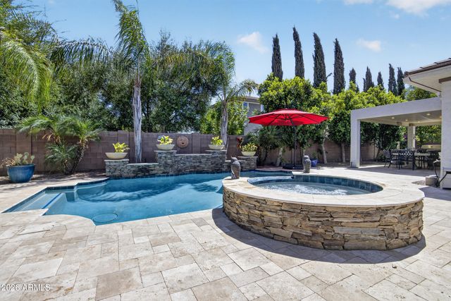 1177 E KINGBIRD Drive, Gilbert, AZ 85297