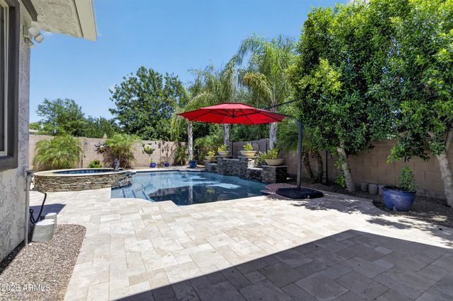 1177 E KINGBIRD Drive, Gilbert, AZ 85297