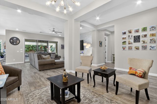 1177 E KINGBIRD Drive, Gilbert, AZ 85297