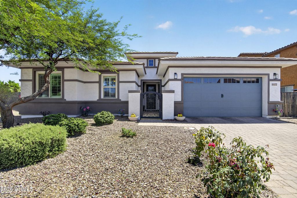 1177 E KINGBIRD Drive, Gilbert, AZ 85297