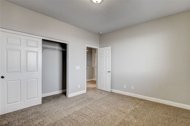 7116 Boomer Beach Street, Las Vegas, NV 89166