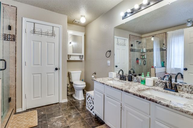 5302 Bradley Lane, Arlington, TX 76017