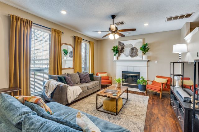 5302 Bradley Lane, Arlington, TX 76017