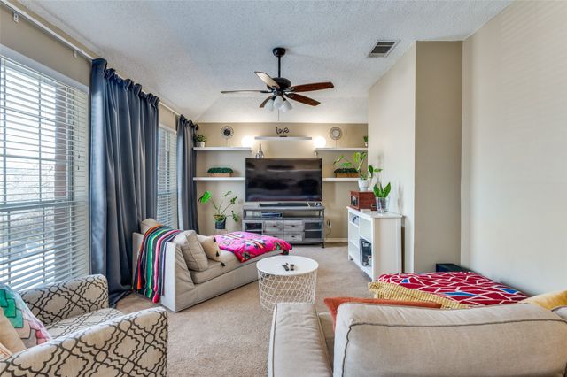 5302 Bradley Lane, Arlington, TX 76017