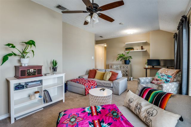 5302 Bradley Lane, Arlington, TX 76017