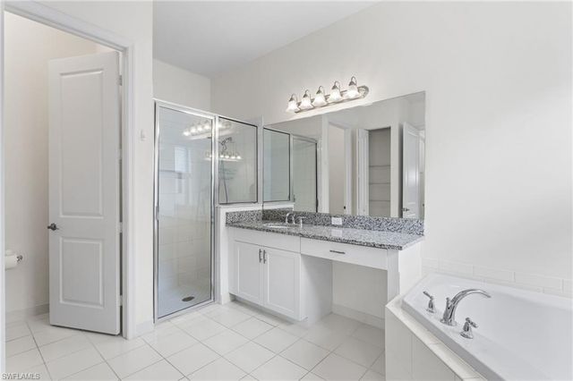 4486 CRIMSON AVE, Naples, FL 34119