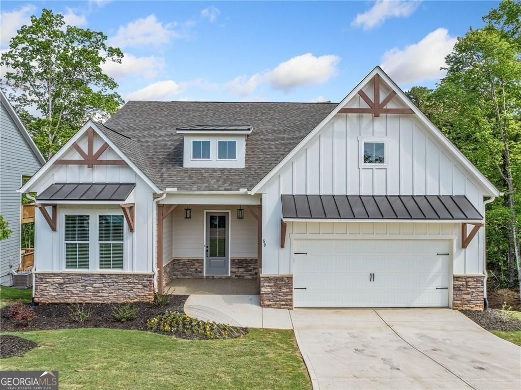179 Summit View Lane, Ellijay, GA 30540