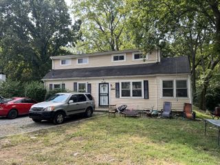 2905 Jones Ave, Nashville, TN 37207