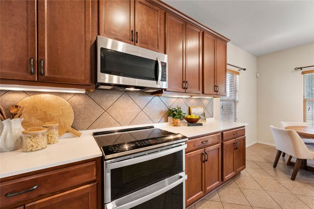 625 Tradewind Drive, Fort Worth, TX 76131