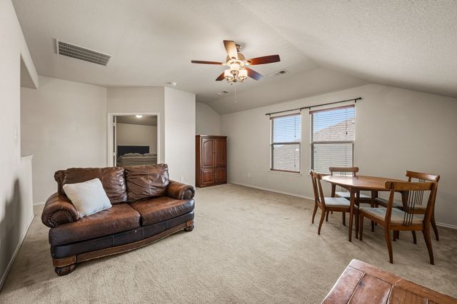 625 Tradewind Drive, Fort Worth, TX 76131