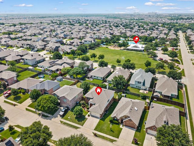 625 Tradewind Drive, Fort Worth, TX 76131