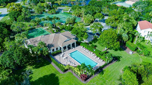 4989 SW Saint Creek Drive, Palm City, FL 34990