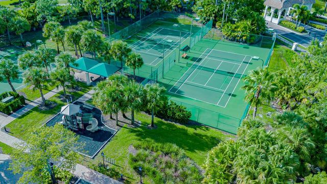 4989 SW Saint Creek Drive, Palm City, FL 34990