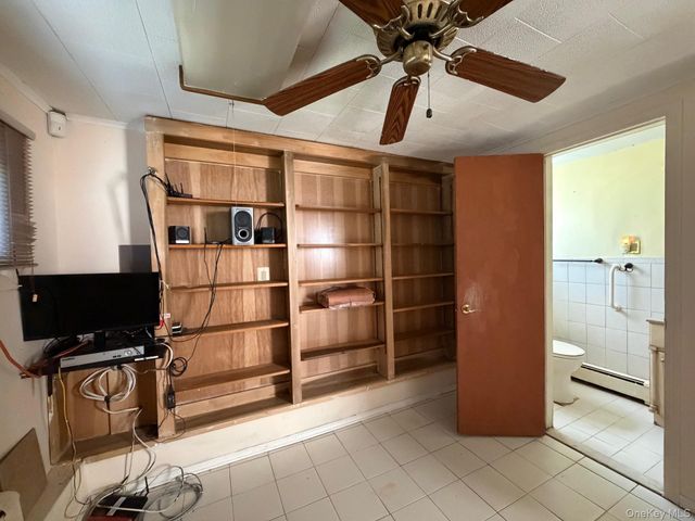 1067 N New York Drive, Massapequa, NY 11758