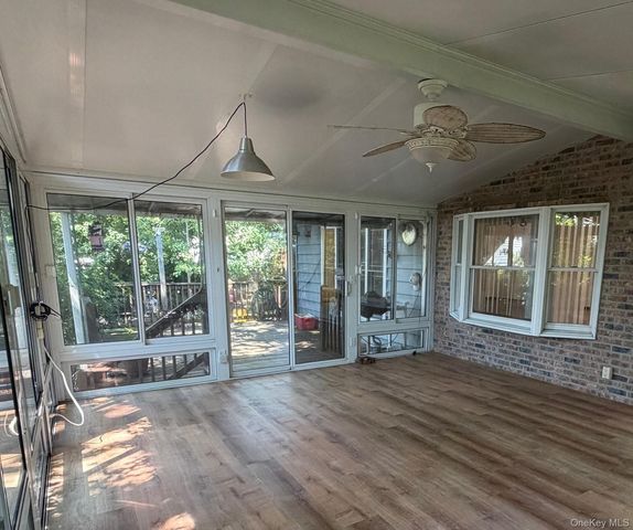 1067 N New York Drive, Massapequa, NY 11758