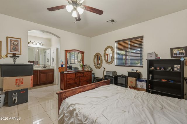 206 W RIO VISTA Lane, Avondale, AZ 85323